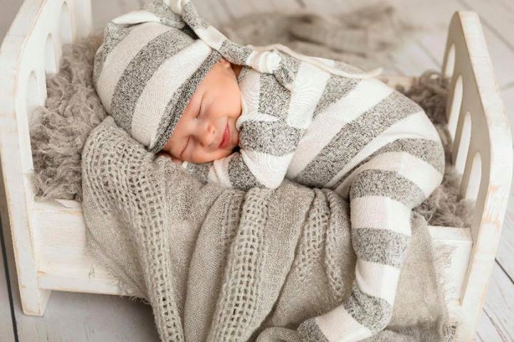 Leandro - Newborn Striped Footed Sleeper and Sleepy Cap