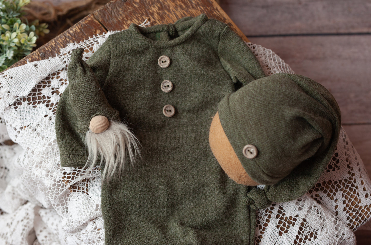Gilbert - Gnome 3 piece set