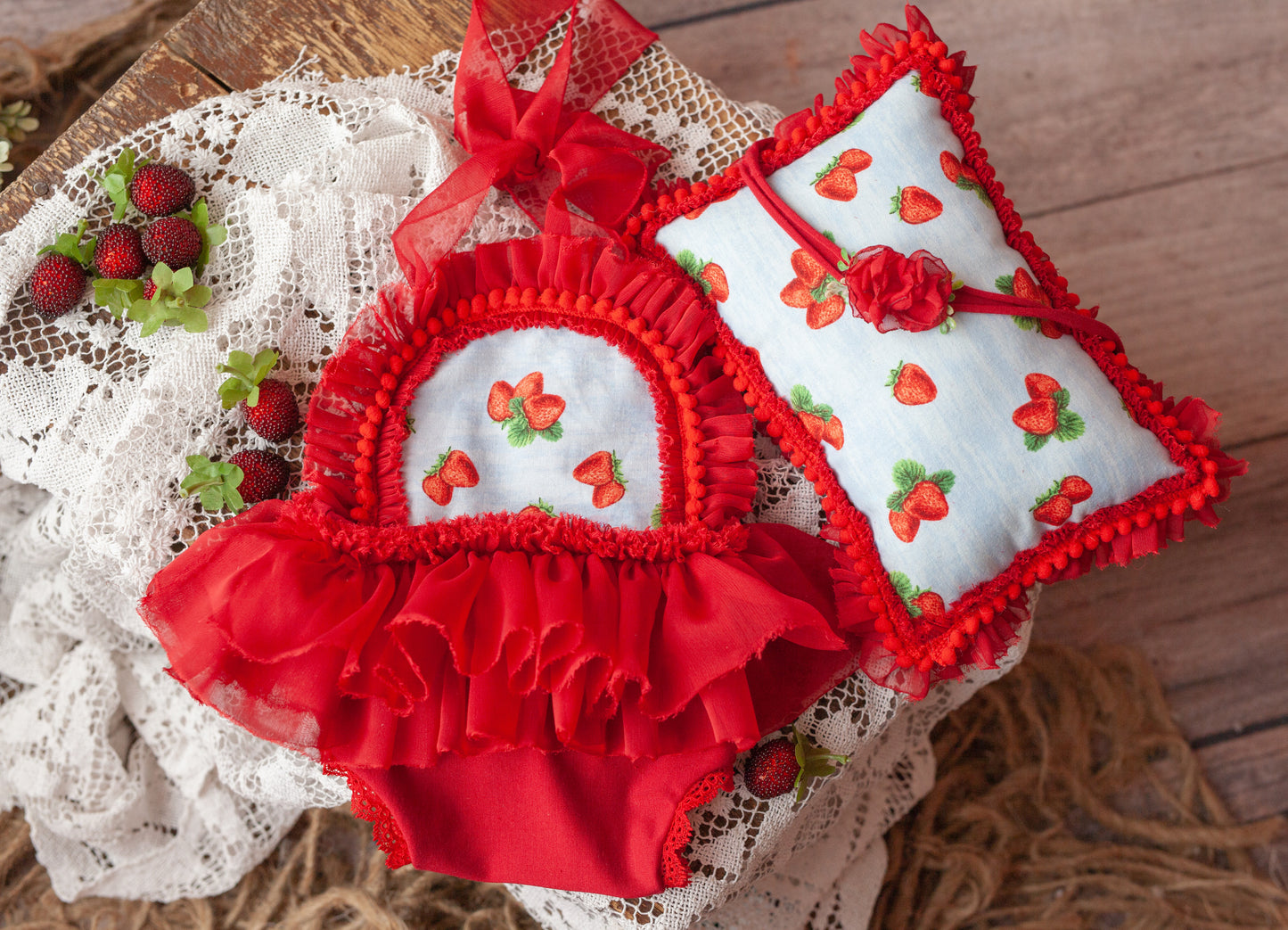 Strawberry - Newborn 3 piece set