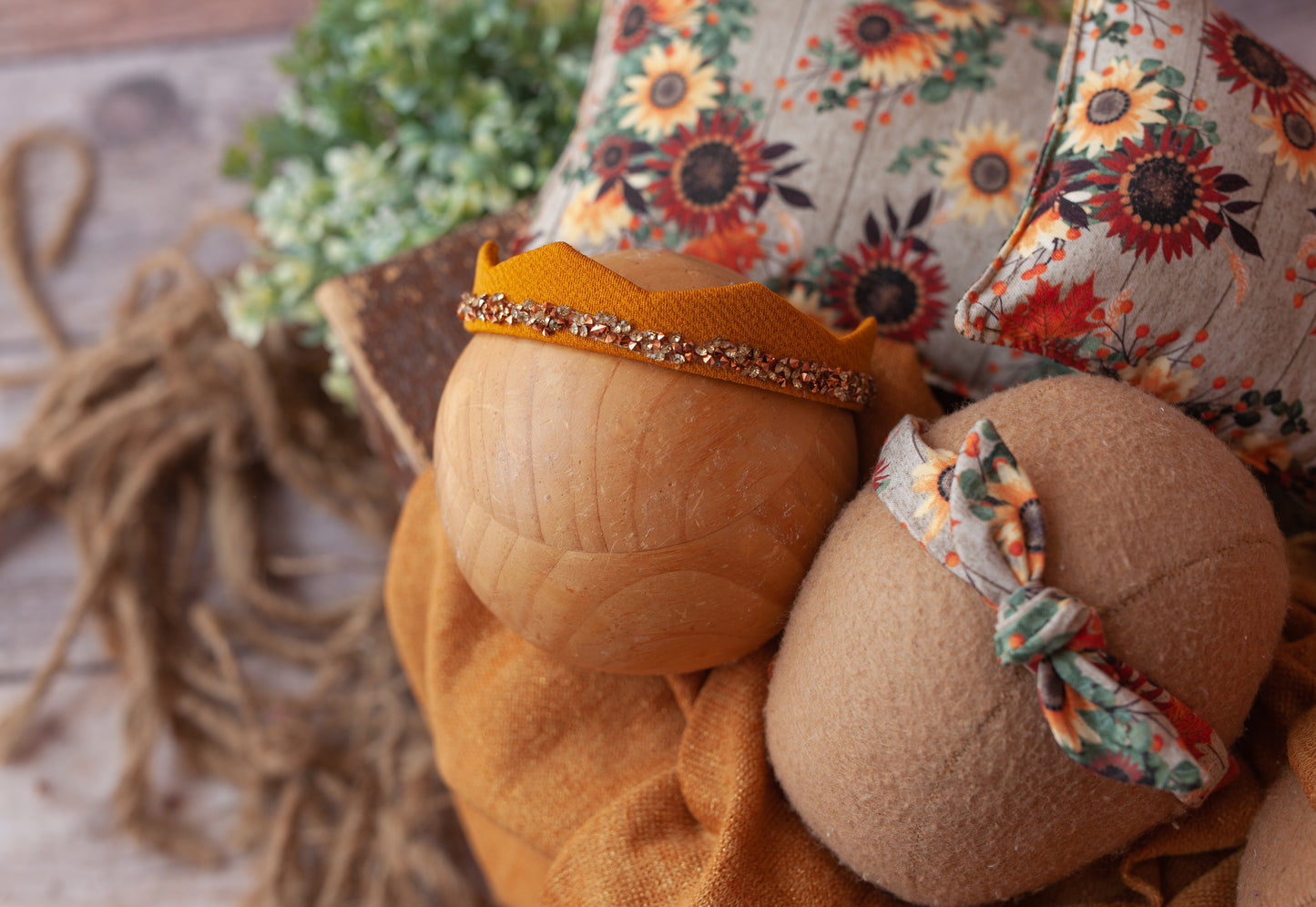 Delores - Golden Sunflower Set