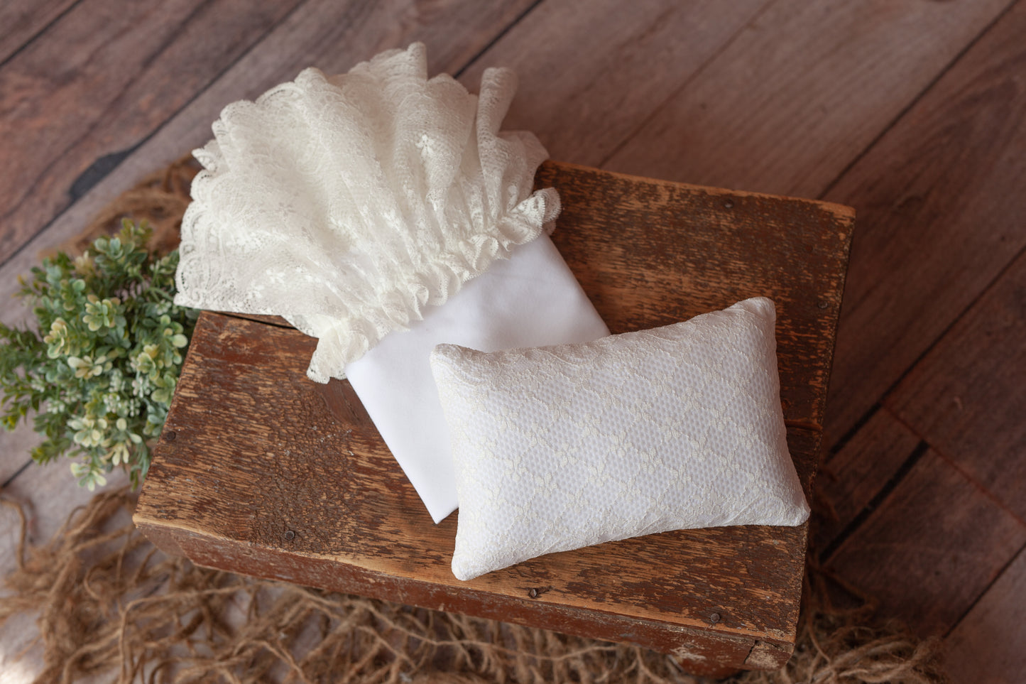 Angelica - Tiny Bedspread and Pillow