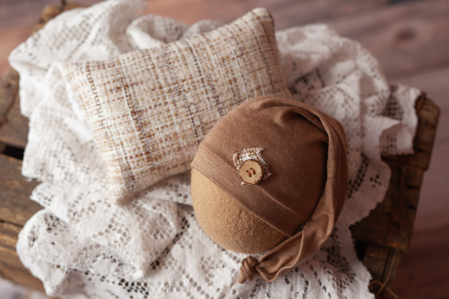 Darrin - Pillow and Sleepy cap