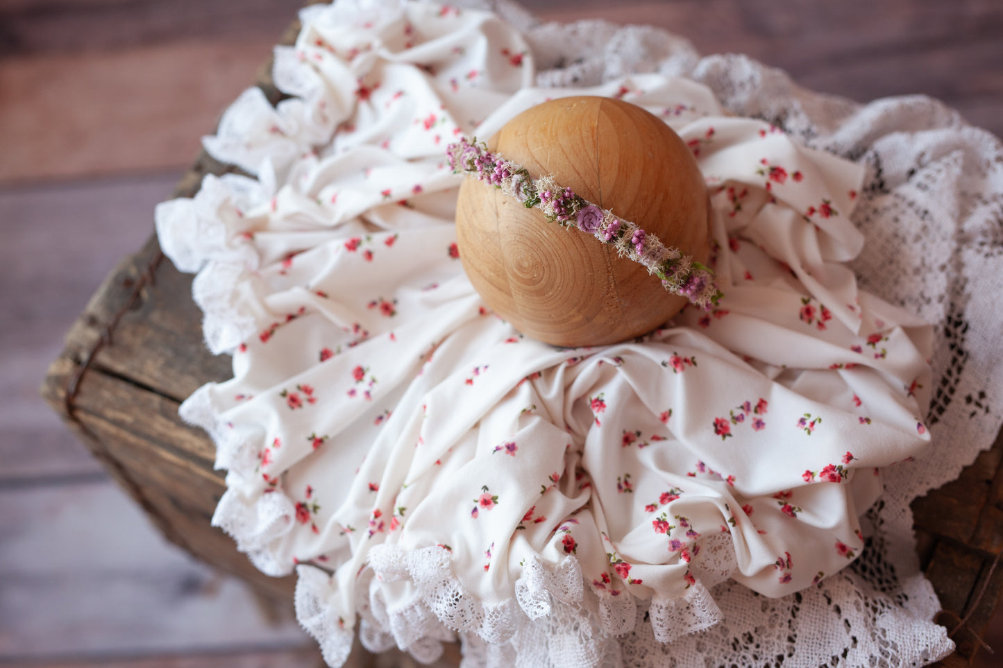 Joy - Lace ruffed wrap and Halo