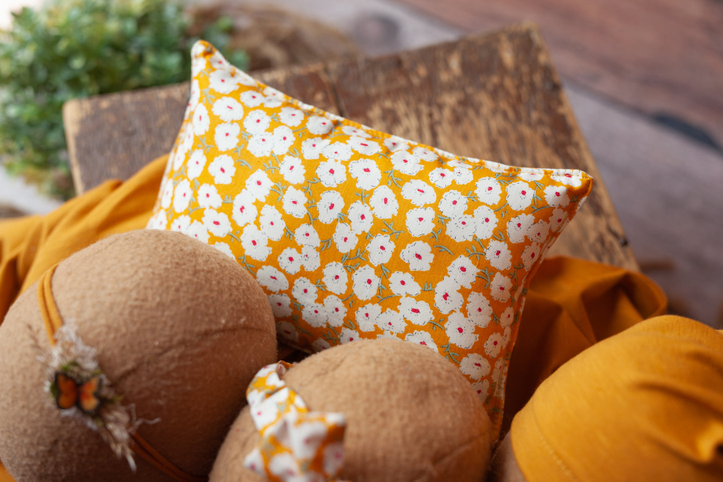 Tula - Mustard and Floral Set