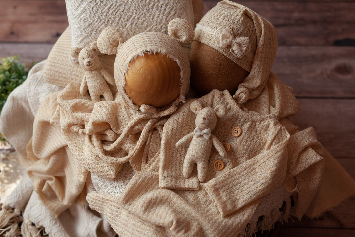 Cream, Beige and Textures - 9 piece set