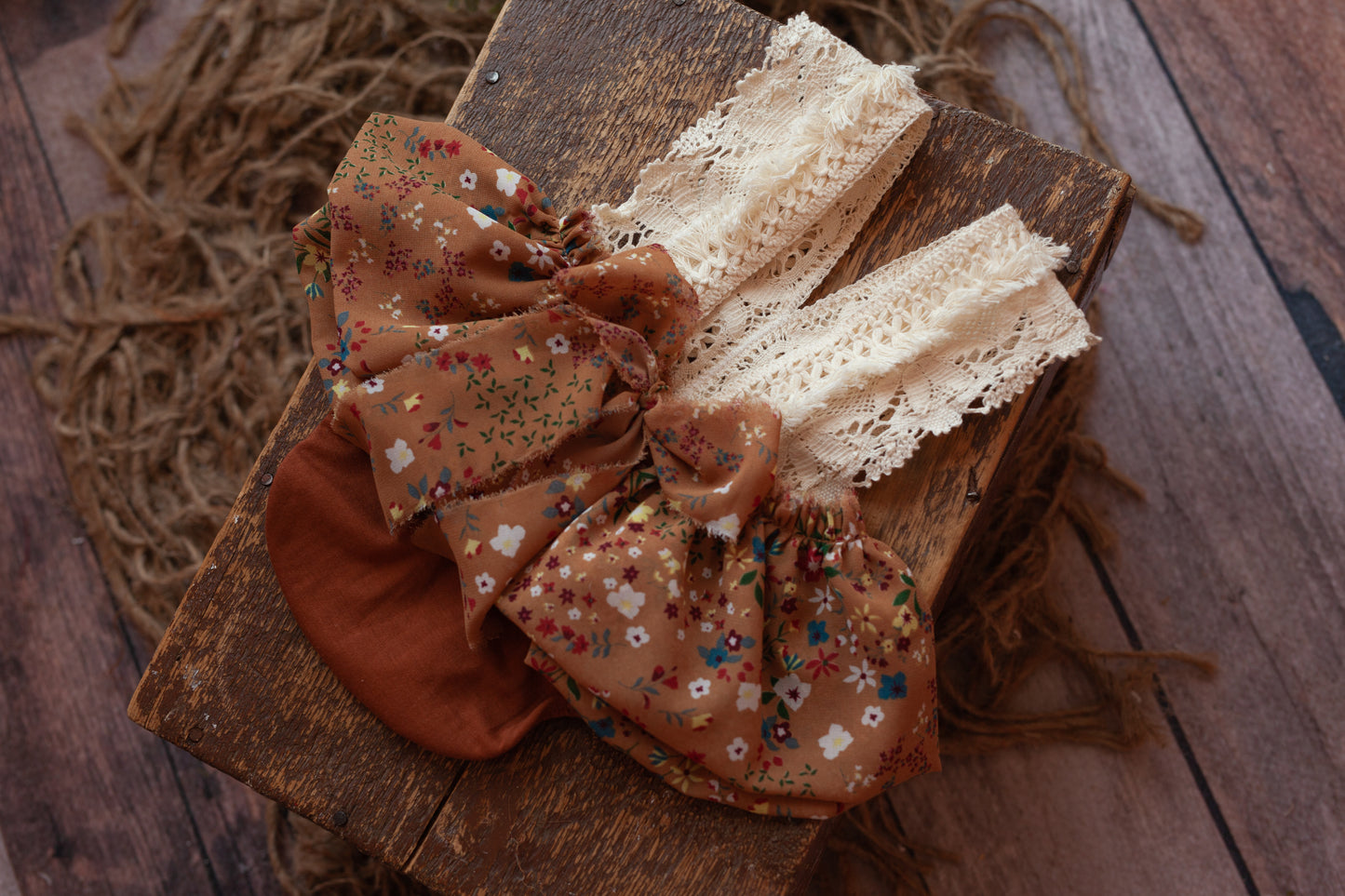 Sparrow - 2 piece romper plus bow tieback
