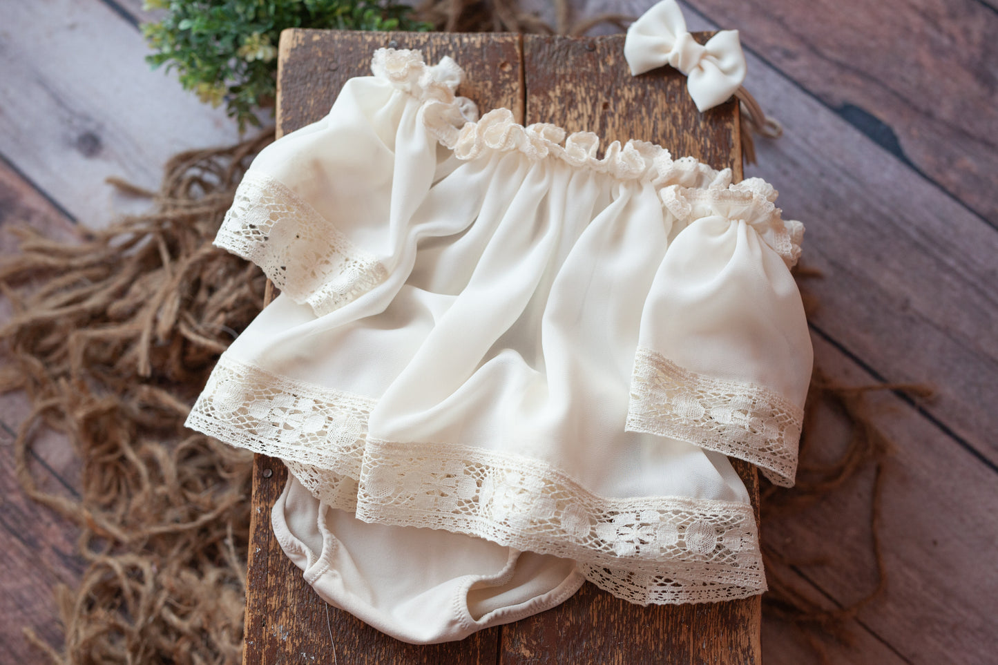 Lilith - 9-12 months Boho Romper