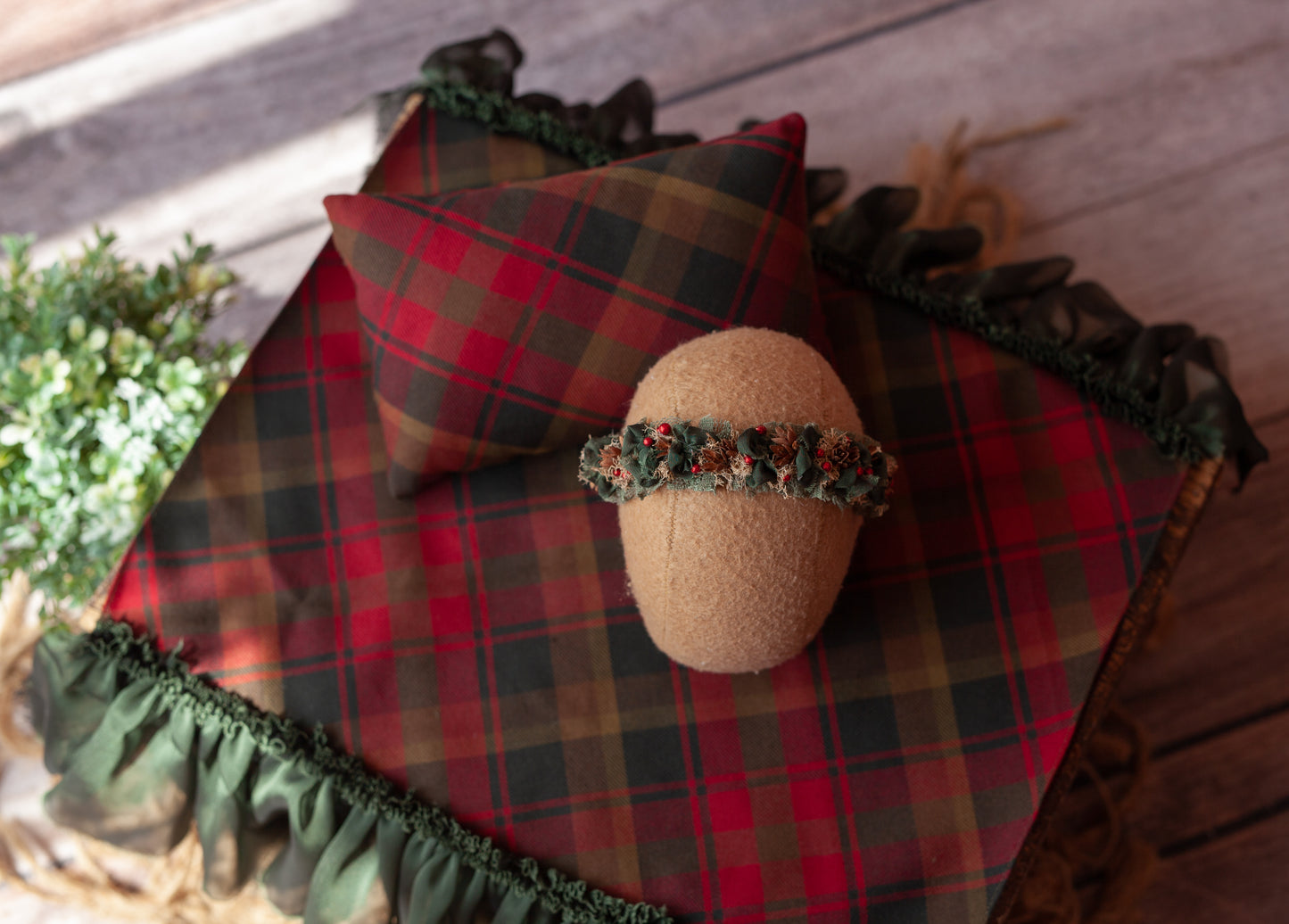 Cottage Christmas - 3 piece Tiny Bedspread Set