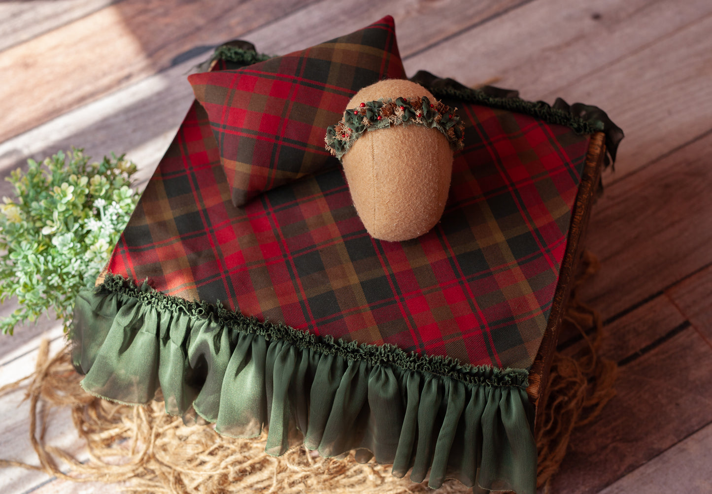 Cottage Christmas - 3 piece Tiny Bedspread Set