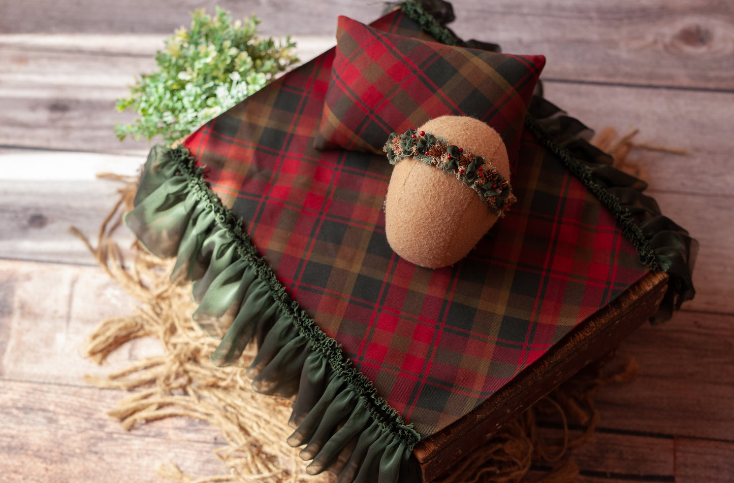 Cottage Christmas - 3 piece Tiny Bedspread Set