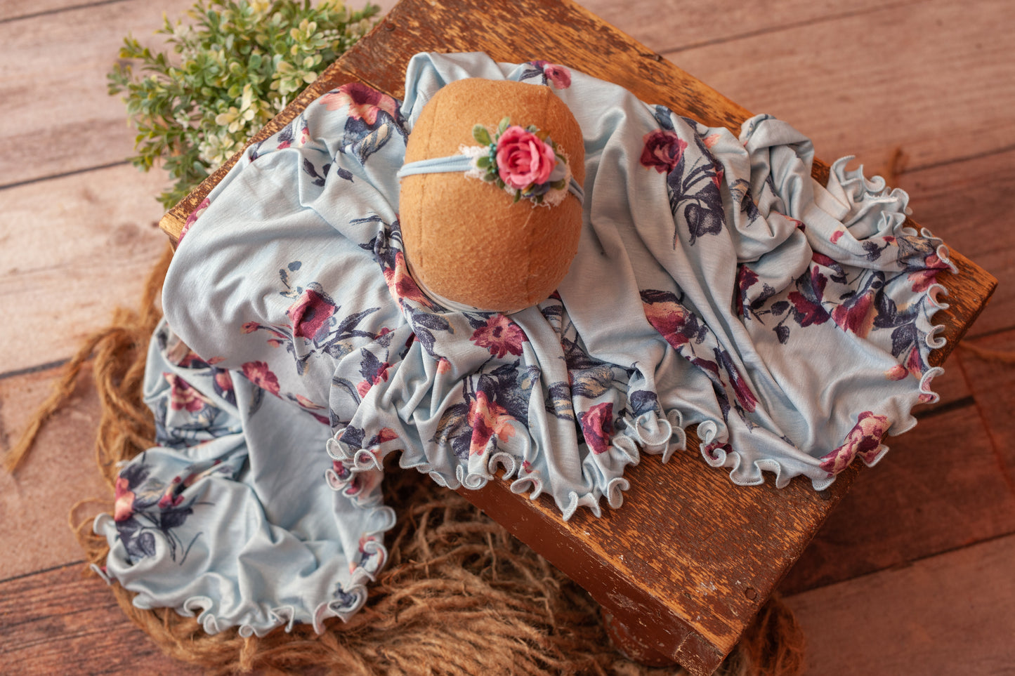 Floral Curly Wrap and Tieback