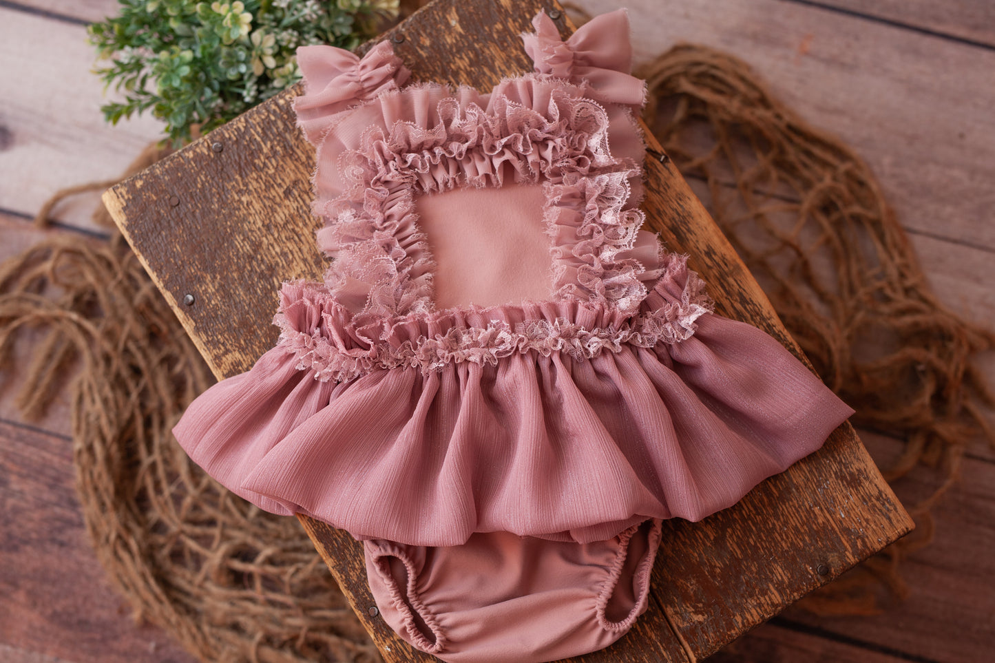 Astrid - 3 piece sitter set