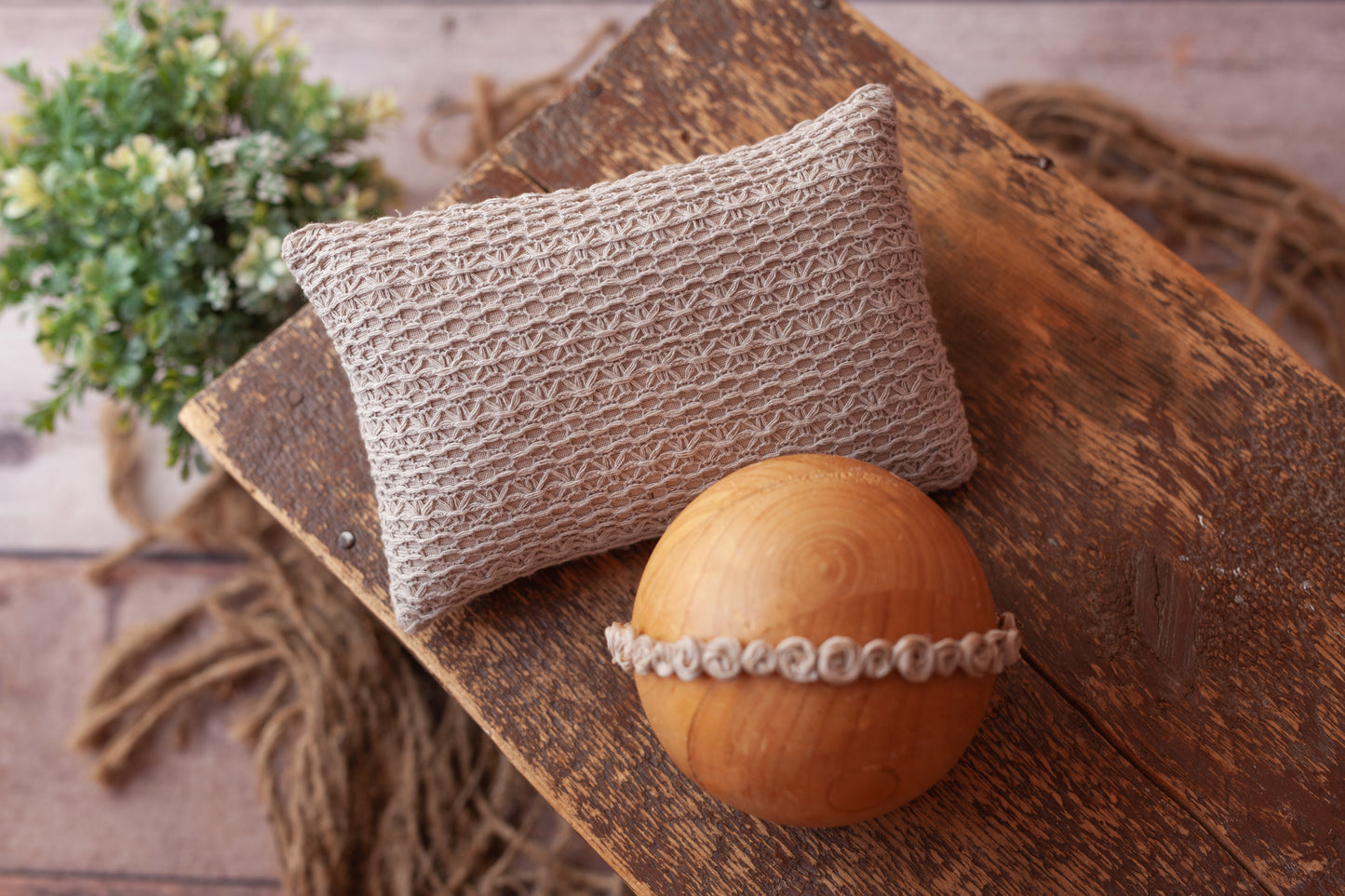 Rowan Pillow and Rosette Halo