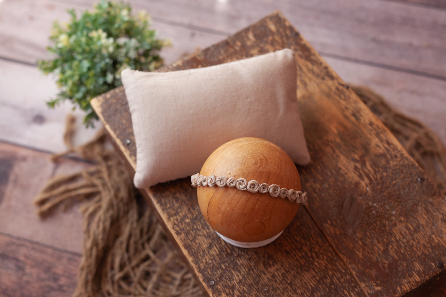 Rowan Pillow and Rosette Halo