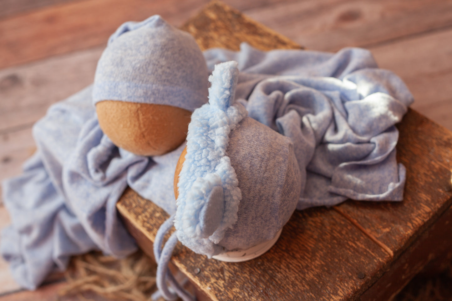 Baby Blue Bear Bonnet set