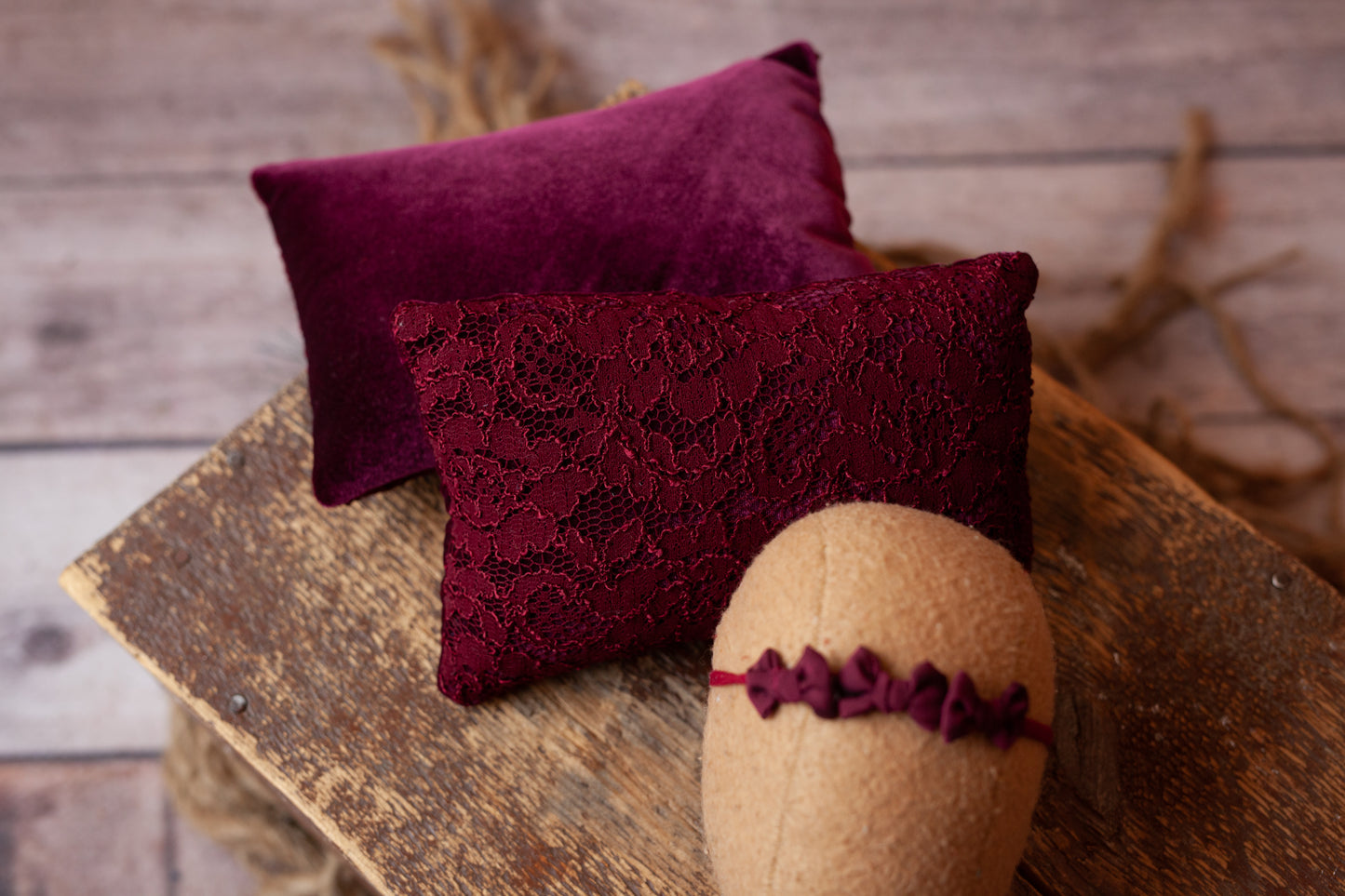 Lush Berry Pillow and Tieback