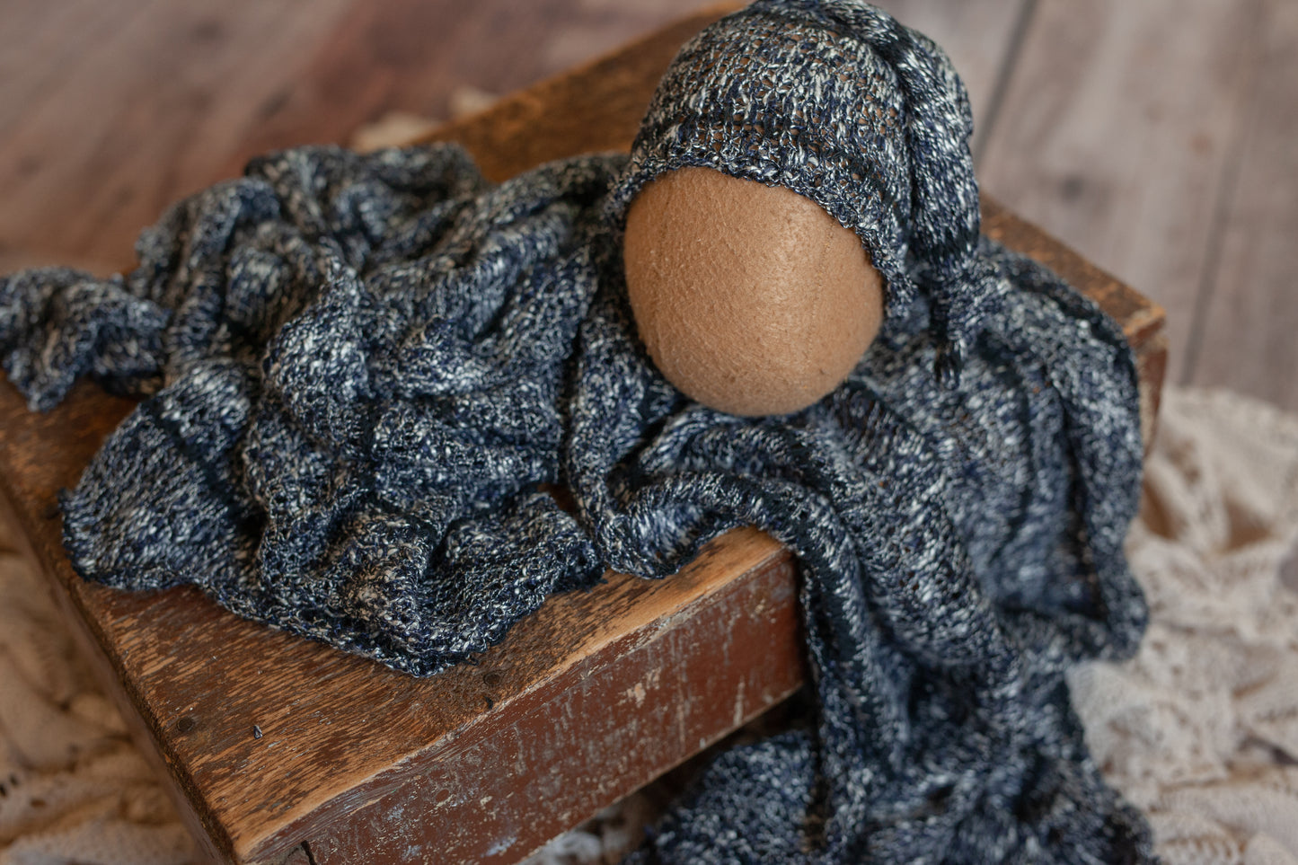 Damean - Newborn Sleepy Cap and Wrap.
