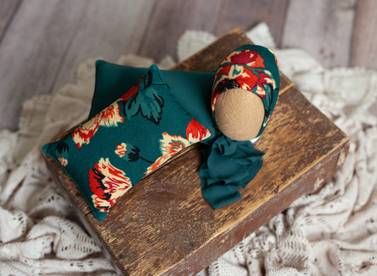 Floral + Hunter Green