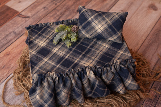 Levi - Plaid Tiny Bedspread and Pillow